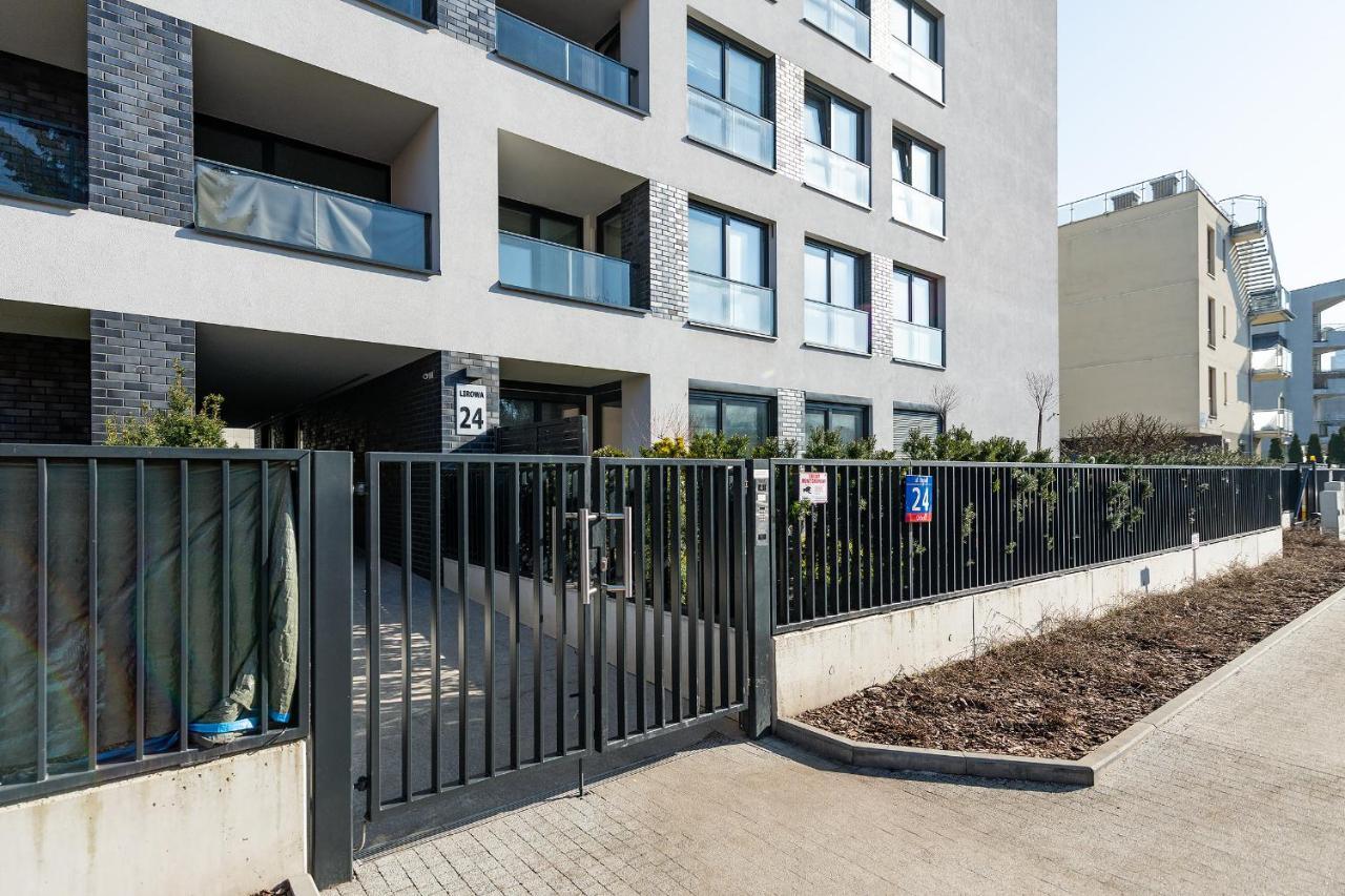 P&O Apartments Aleja Krakowska Warsaw Exterior photo